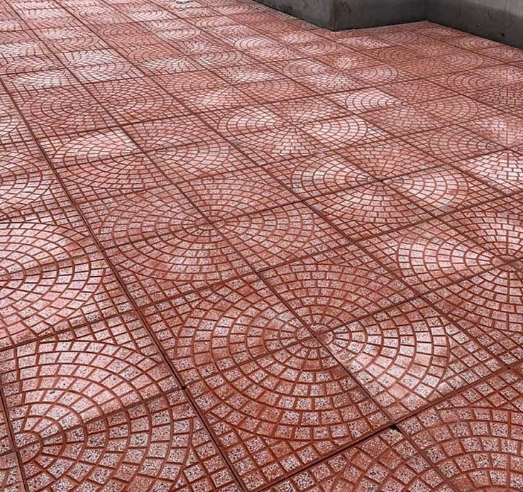 Hình ảnh Gạch lát vỉa hè màu đỏ 1