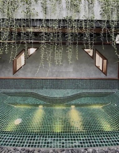 Mosaic Gốm men bóng xanh rêu óp hồ bơi -Gạch trang trí Khải Minh