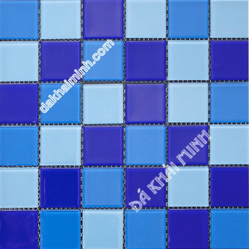 Mosaic thủy tinh, thủy tinh dùng trong ốp lát trang trí. 