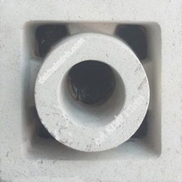 Thông Gió Chắn Mưa