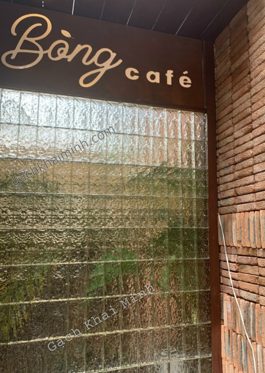 Gach kinh đặc màu trắngGach Khai Minh